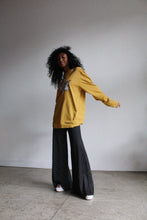Load image into Gallery viewer, New Crop Vintage Tee