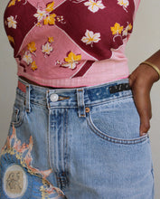 Load image into Gallery viewer, Blooming Rose Vintage Patchwork Levi&#39;s 505