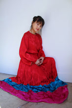 Load image into Gallery viewer, 1980s Oscar De La Renta Silk Brocade Rose Color Block Blouse and Maxi Skirt Set