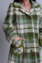 Load image into Gallery viewer, 1960s Green Plaid Wool Coat