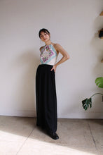 Load image into Gallery viewer, Hankie Halter Tops