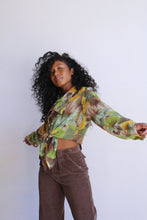 Load image into Gallery viewer, 1990s Floral Crop Blouse