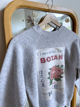 Load image into Gallery viewer, Botan Sweatshirt Kids Light Grey