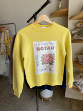 Load image into Gallery viewer, Botan Vintage Sweatshirts