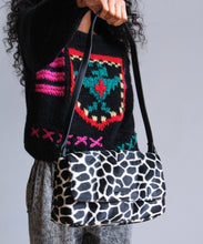 Load image into Gallery viewer, 2000s Faux Fur Giraffe Handbag
