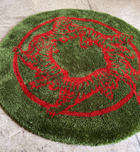 Load image into Gallery viewer, 5 Tigers Plush Rug