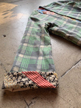 Load image into Gallery viewer, Reversible Patchwork Quilt Jacket