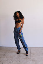 Load image into Gallery viewer, 1980s Guess by Georges Marciano Painted Cowgirl Jeans