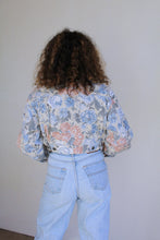 Load image into Gallery viewer, 1990s Breaker Floral Cropped Jean Jacket