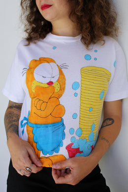 Vintage Garfield Hates Dishes Hand Drawn White Tee