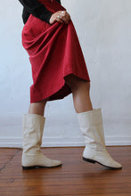 Load image into Gallery viewer, 1970s White Leather 9 West Riding Boots Size 5.5-6