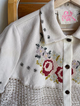 Load image into Gallery viewer, Antique Crochet Lace Crop Top | Medium