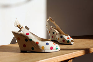 1980s does 1940s White Leather Polka Dot Sling Back Wedges - Size 5.5