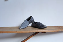 Load image into Gallery viewer, 1980s Silver Lurex Soft Slip on Loafers w/silver metal toe - Size 8