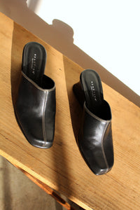 Y2K Reaction by Kenneth Cole Black Leather Wedge Mules w/ White Top Stitching - Size 8M