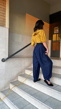 Load image into Gallery viewer, 1990s Blue Silk Parachute Pants
