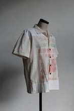 Load image into Gallery viewer, Malayan Roses Flour Sack Button-up