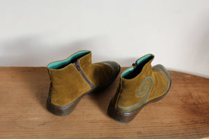 Y2K Brown Suede & Leather NAOT Boots - Size 39