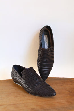 1980s Black Textured Leather Pointed Mules w/ Zippers - Made in Italy-Size 8.5