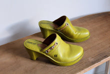 Load image into Gallery viewer, Y2K Chartreuse Green Leather Wedge Clogs - Size 9