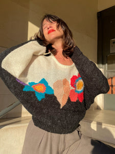 1980s Two-Tone Wool Floral & Leaf Motif Slouchy Sweater
