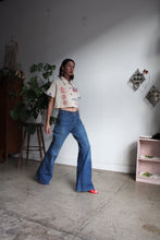Load image into Gallery viewer, Lotus Flower Rice Sack Cropped Button-up