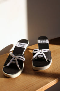 1990s-Y2K CHINESE LAUNDRY WASH Black & White Canvas Kitten Heels - Size 8