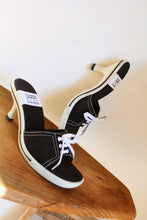 Load image into Gallery viewer, 1990s-Y2K CHINESE LAUNDRY WASH Black &amp; White Canvas Kitten Heels - Size 8
