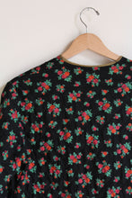 Load image into Gallery viewer, 1970s Black Floral Quilted Jacket