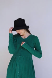 1980s Green Ribbed Knit Long Sleeve Button Front Maxi Dress