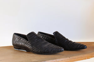 1980s Black Textured Leather Pointed Mules w/ Zippers - Made in Italy-Size 8.5