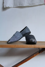 Load image into Gallery viewer, 1980s Silver Lurex Soft Slip on Loafers w/silver metal toe - Size 8