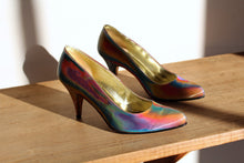 Load image into Gallery viewer, 1980s Holographic Rainbow Leather Pumps - Vero Cuolo - Hand Made in Italy - Size 7.5
