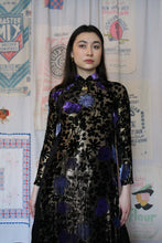 Load image into Gallery viewer, 1960s Floral Silk Velvet Burnout Áo Dài Dress w/ Sheer Gold Lurex