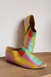 1980s Kenneth Cole New York Art to Wear Colorful Slip On Leather & Canvas Loafers - Size 8.5B